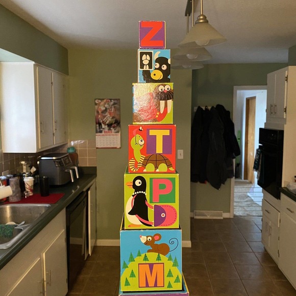 Melissa & Doug Deluxe 10 Piece Alphabet Nesting and Stacking Blocks - Picture 3 of 8